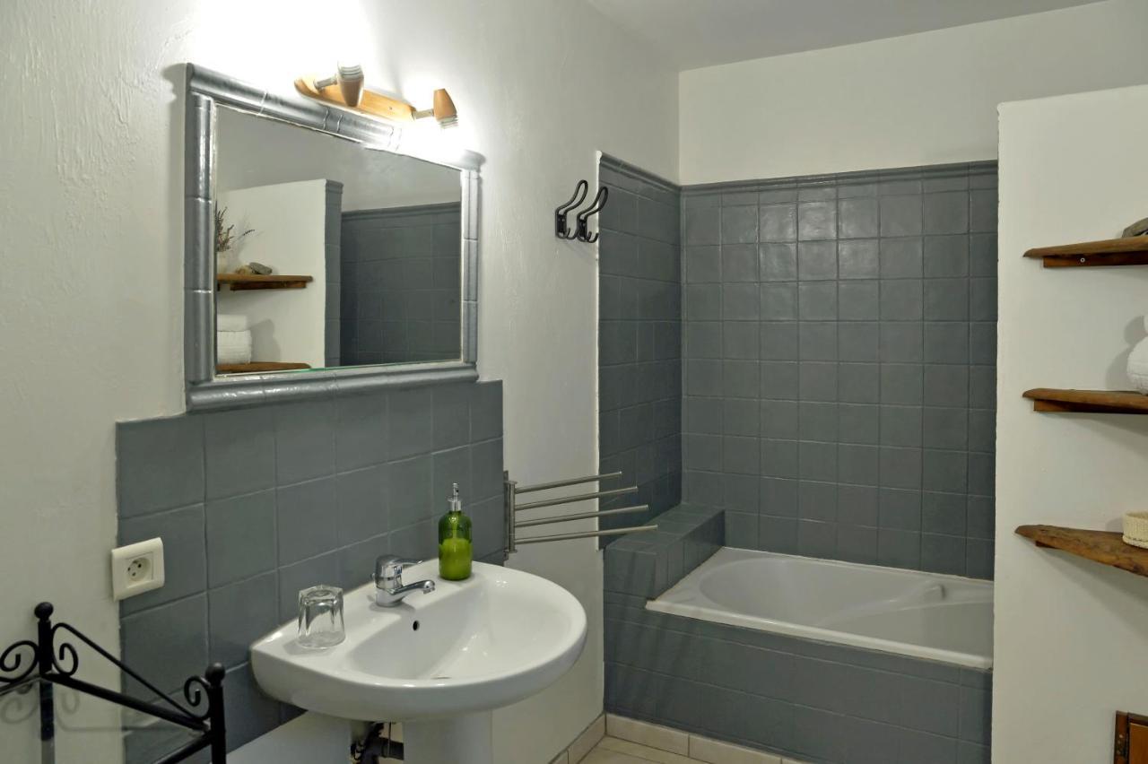 Malia - Chambres D'Hotes & Gite Barret-de-Lioure Dış mekan fotoğraf