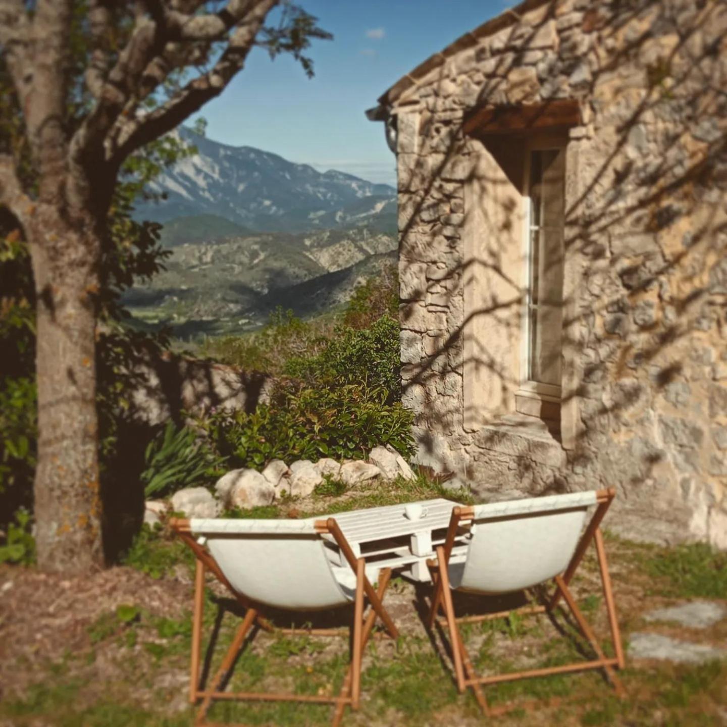 Malia - Chambres D'Hotes & Gite Barret-de-Lioure Dış mekan fotoğraf